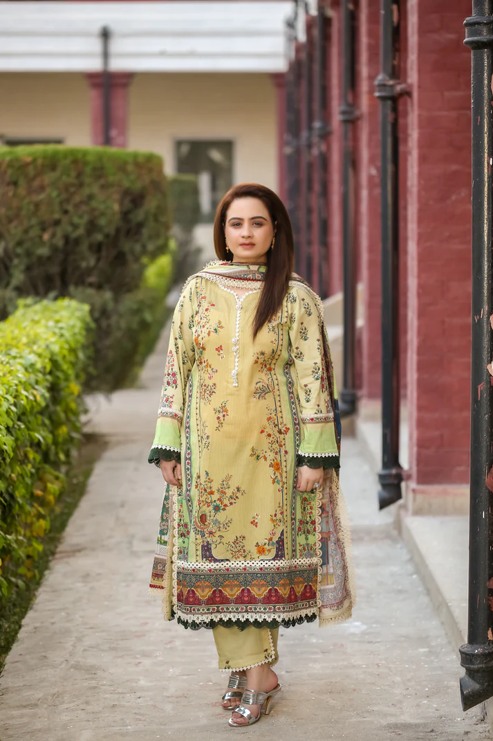 Saadia Ahmed LWSU-25P311 3-Pcs Printed Lawn - Image 4