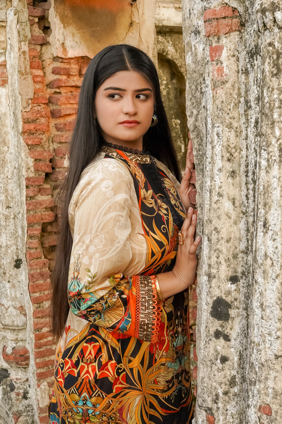 Saadia Ahmed LWSU-25P204 2-Pcs Printed Lawn - Image 3