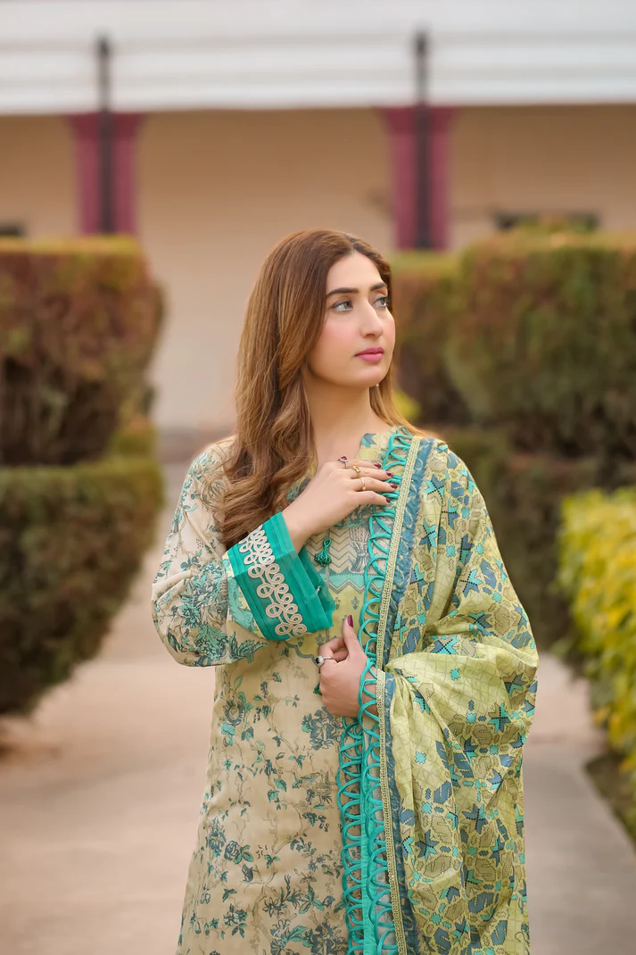 Saadia Ahmed LWSU-25P306 3-Pcs Printed Lawn - Image 2