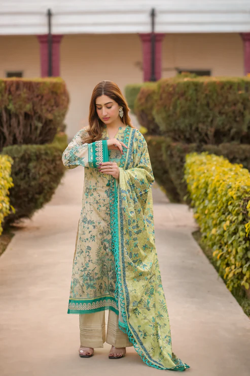Saadia Ahmed LWSU-25P306 3-Pcs Printed Lawn - Image 4