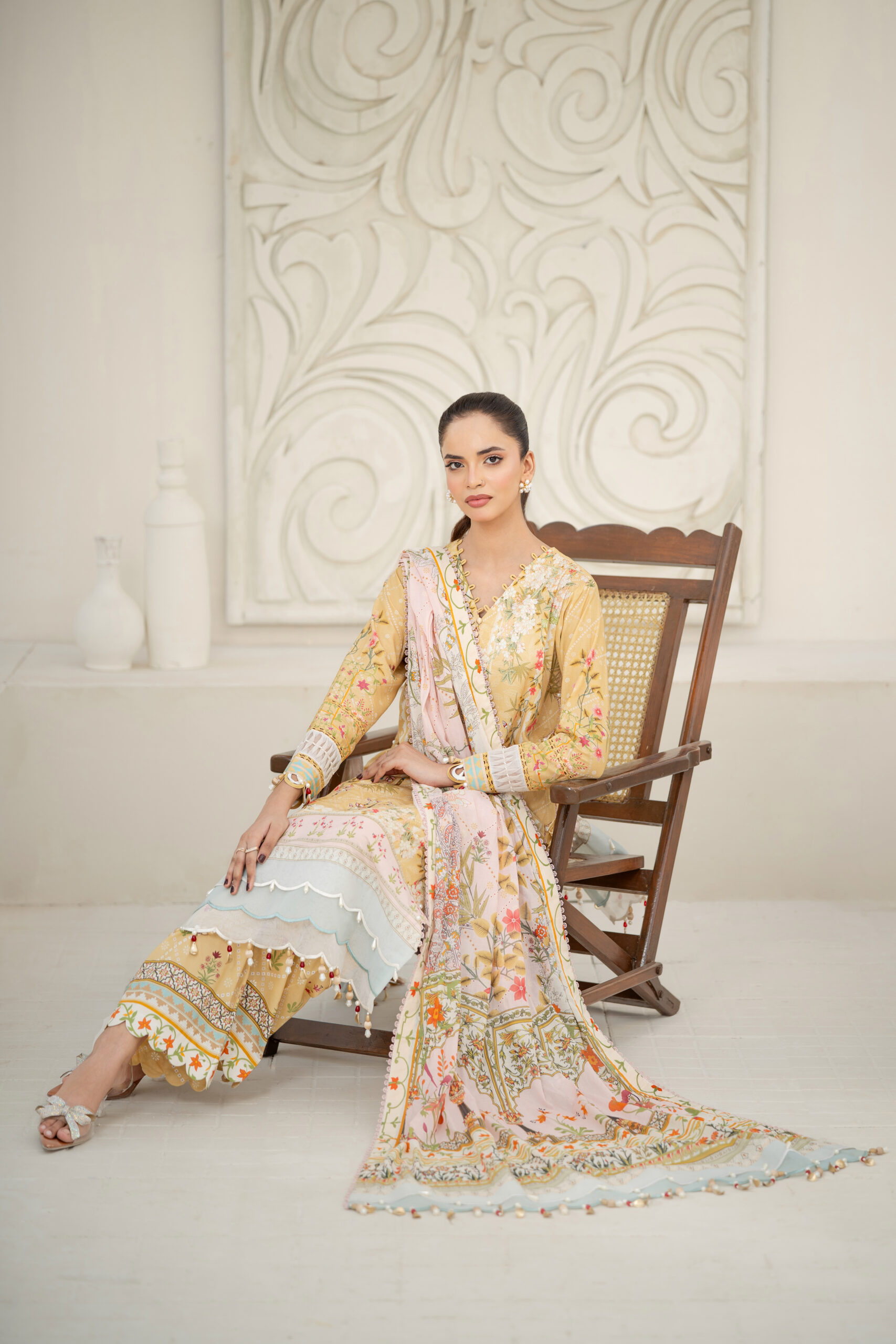 Saadia Ahmed SA26SP302 3pc Printed Lawn 26' - Image 6