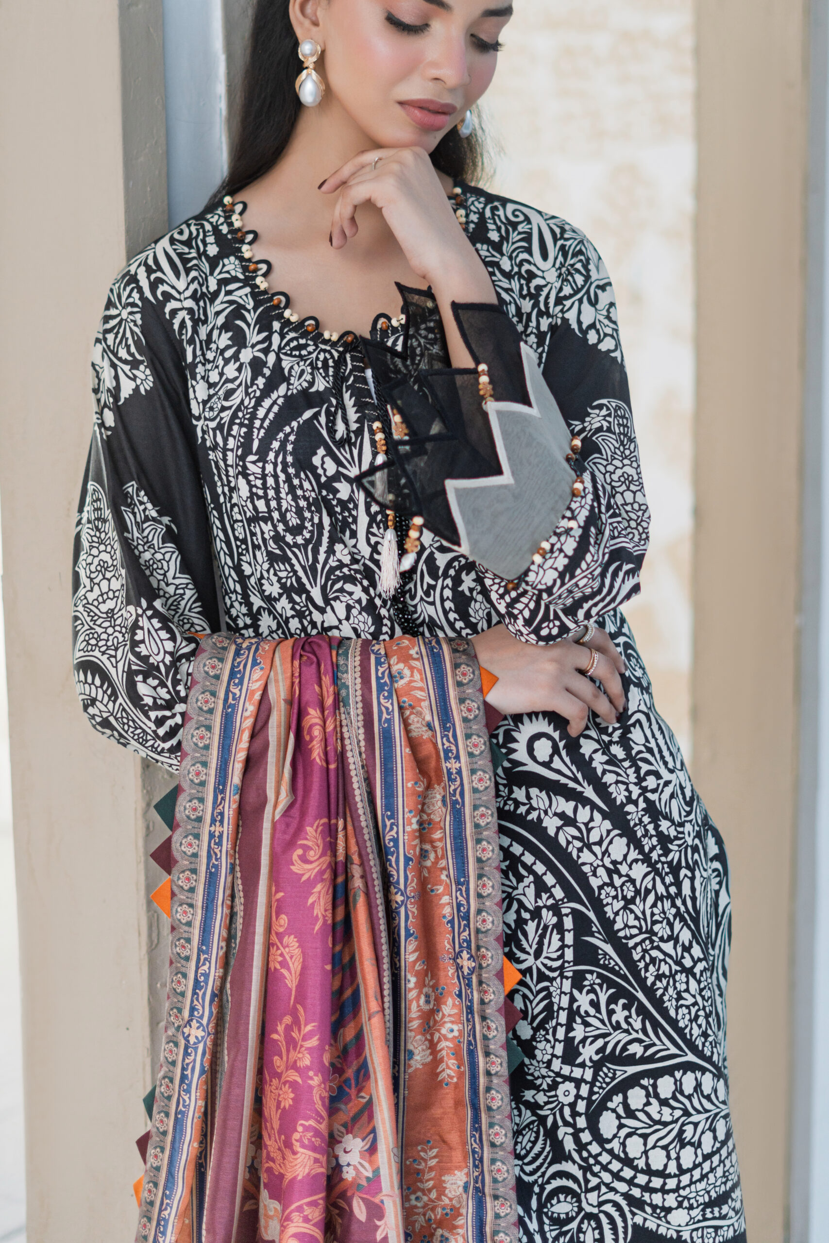 Saadia Ahmed SA26SP305 3pc Printed Lawn 26' - Image 6